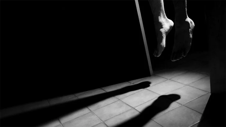 বসুন্ধরায় এআইইউবি শিক্ষার্থীর ঝুলন্ত লাশ উদ্ধার: হতাশা নাকি অন্য কিছু?