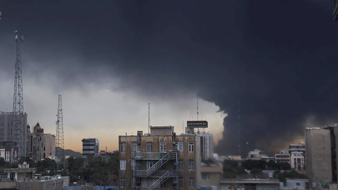 ইরানজুড়ে যুক্তরাষ্ট্র-ইসরায়েলের হামলা অব্যাহত: ইসফাহানে ১৫ নিহত, ২ জ্যেষ্ঠ গোয়েন্দা কর্মকর্তা হত্যার দাবি